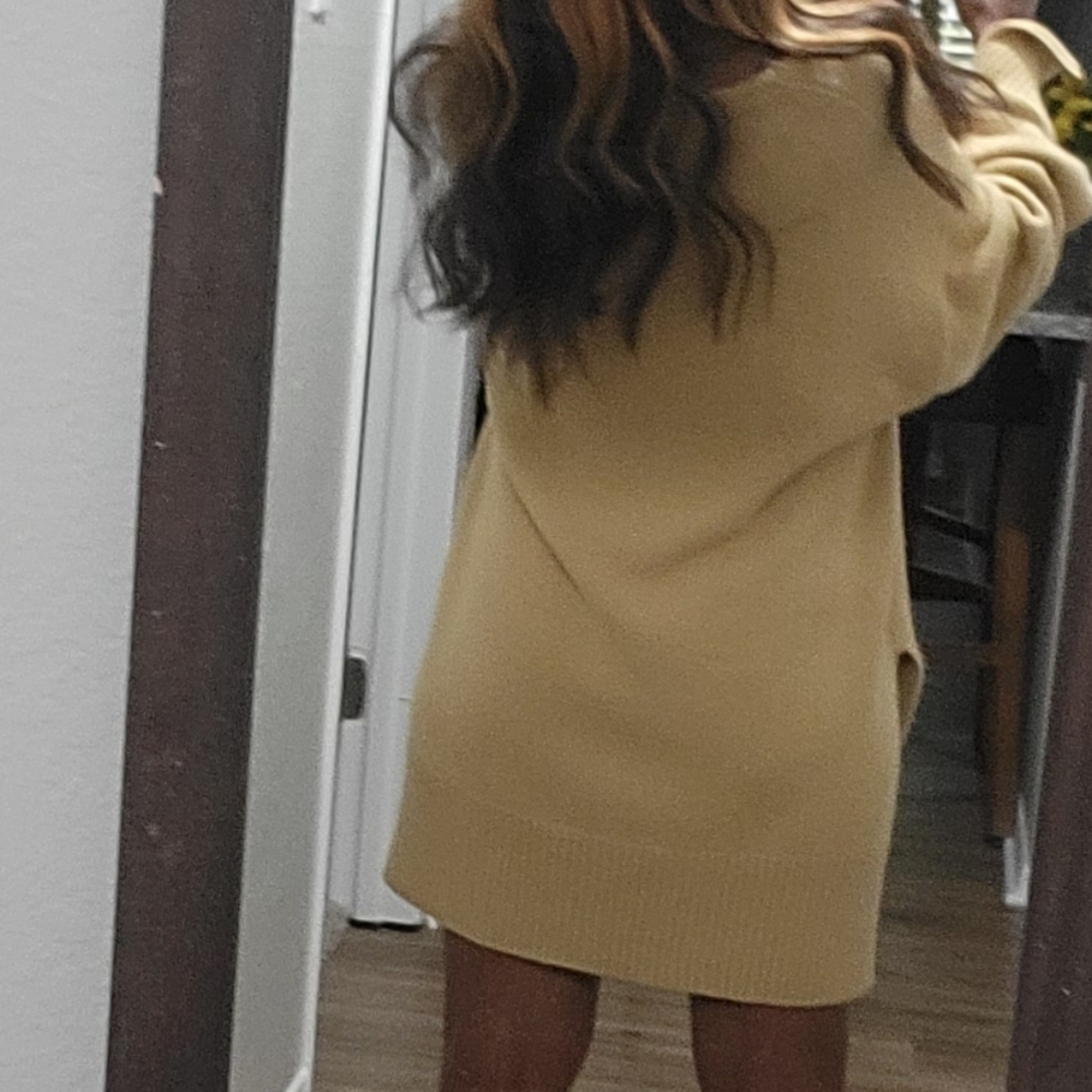 Cozy Tan Wool Blend  V-Neck Oversized Sweater - Picture 9 of 14
